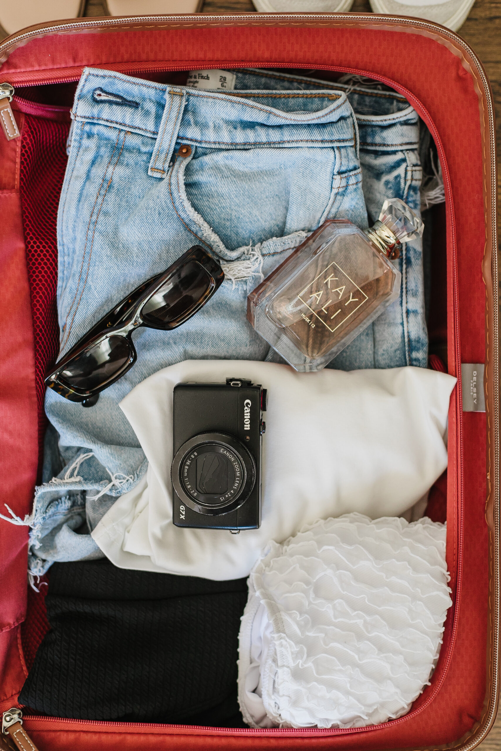 Tips for Packing a Suitcase - Life with NitraaB