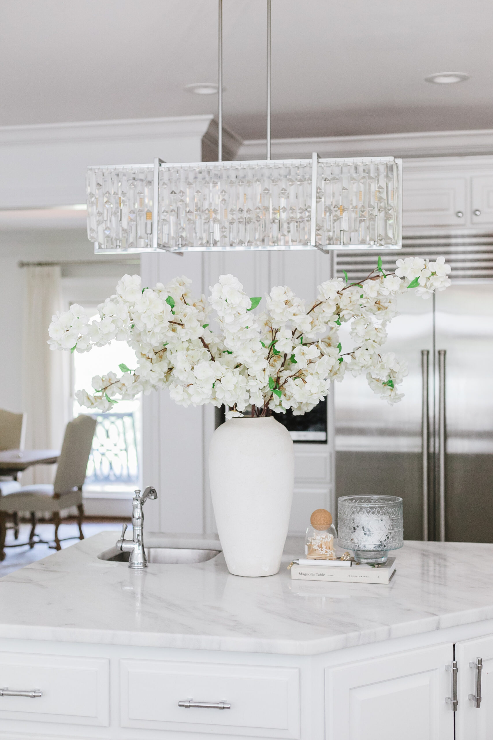 6 Of The Best Fake Flowers That Look Real Life with NitraaB