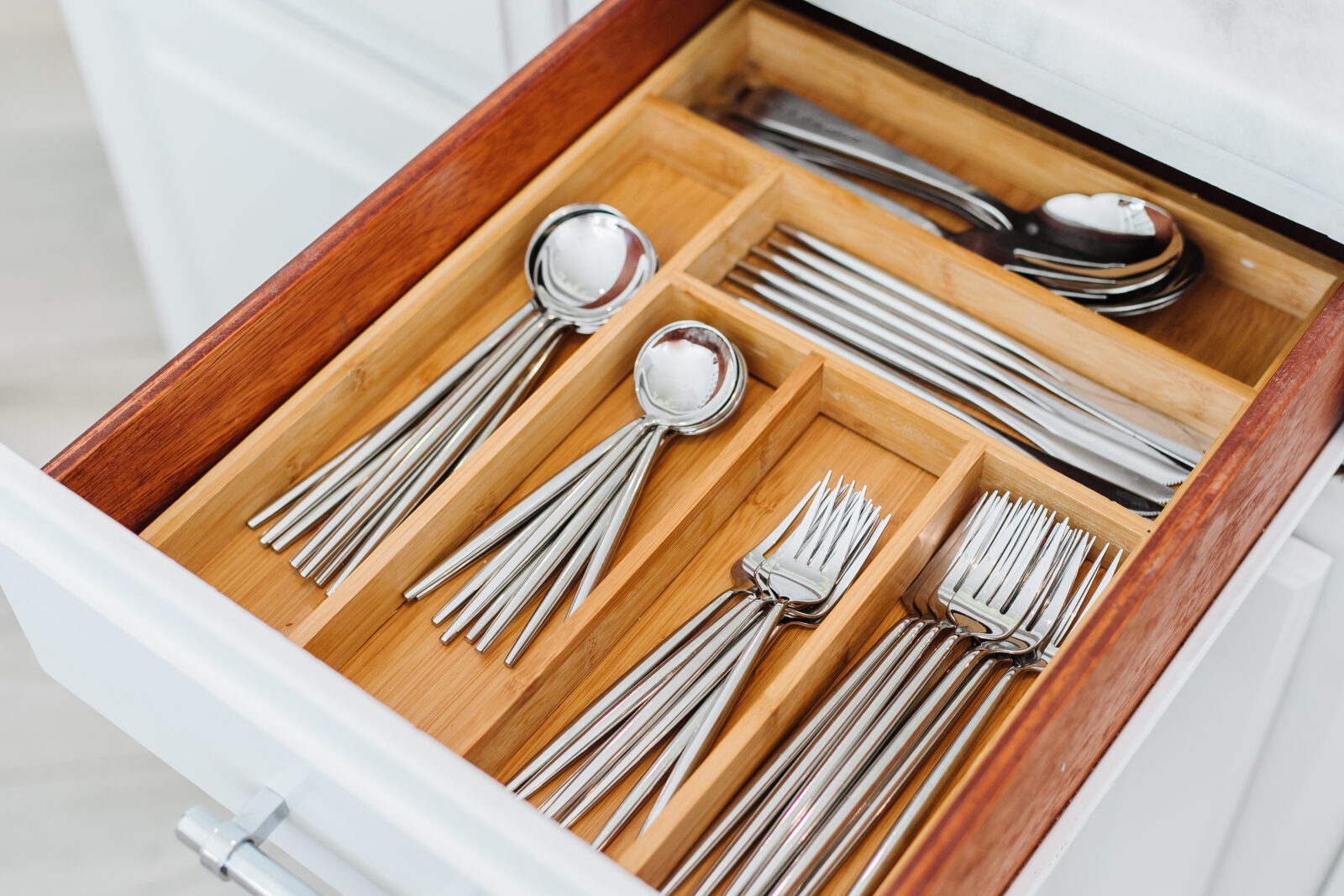 Minimalist Kitchen Organization Tips You NEED To Know - Life with NitraaB