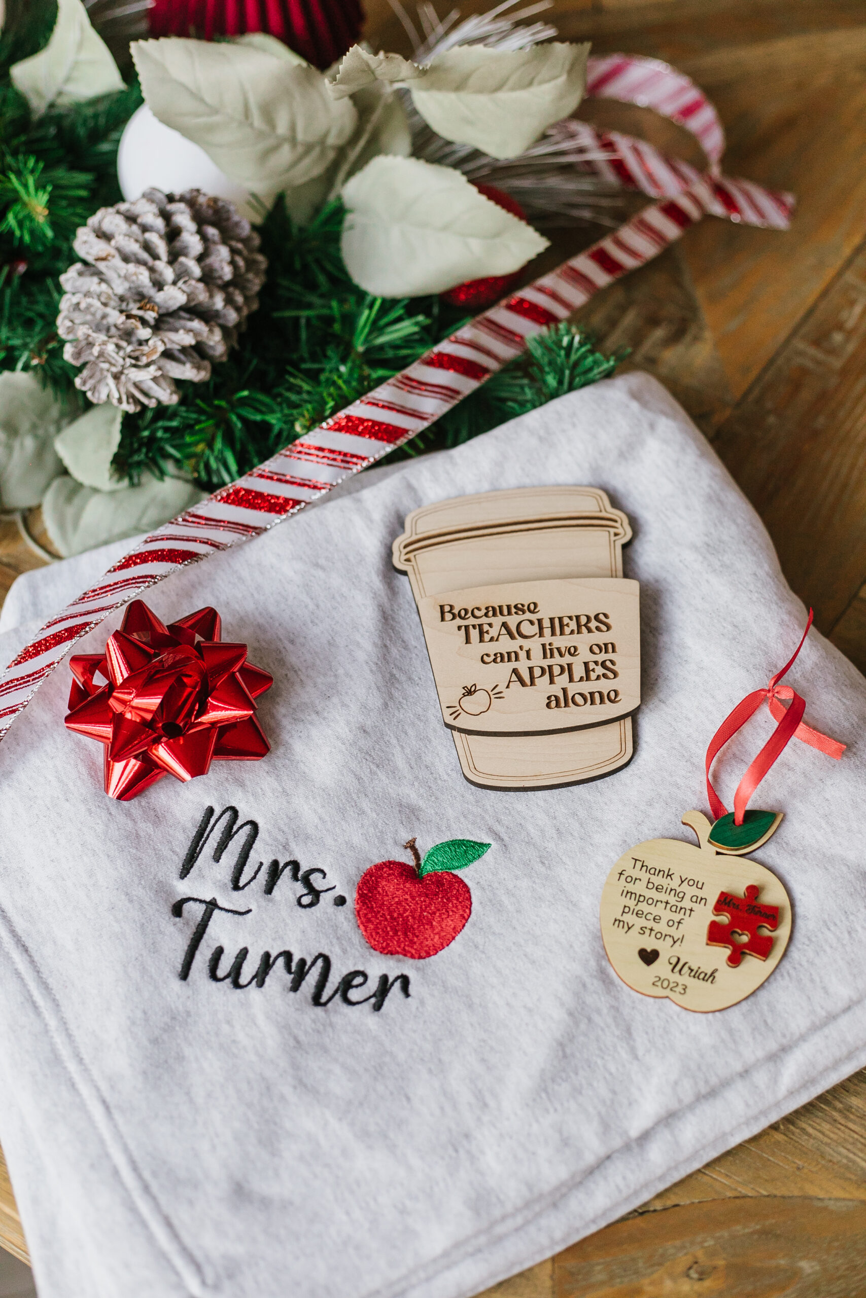 inexpensive christmas gifts for teachers