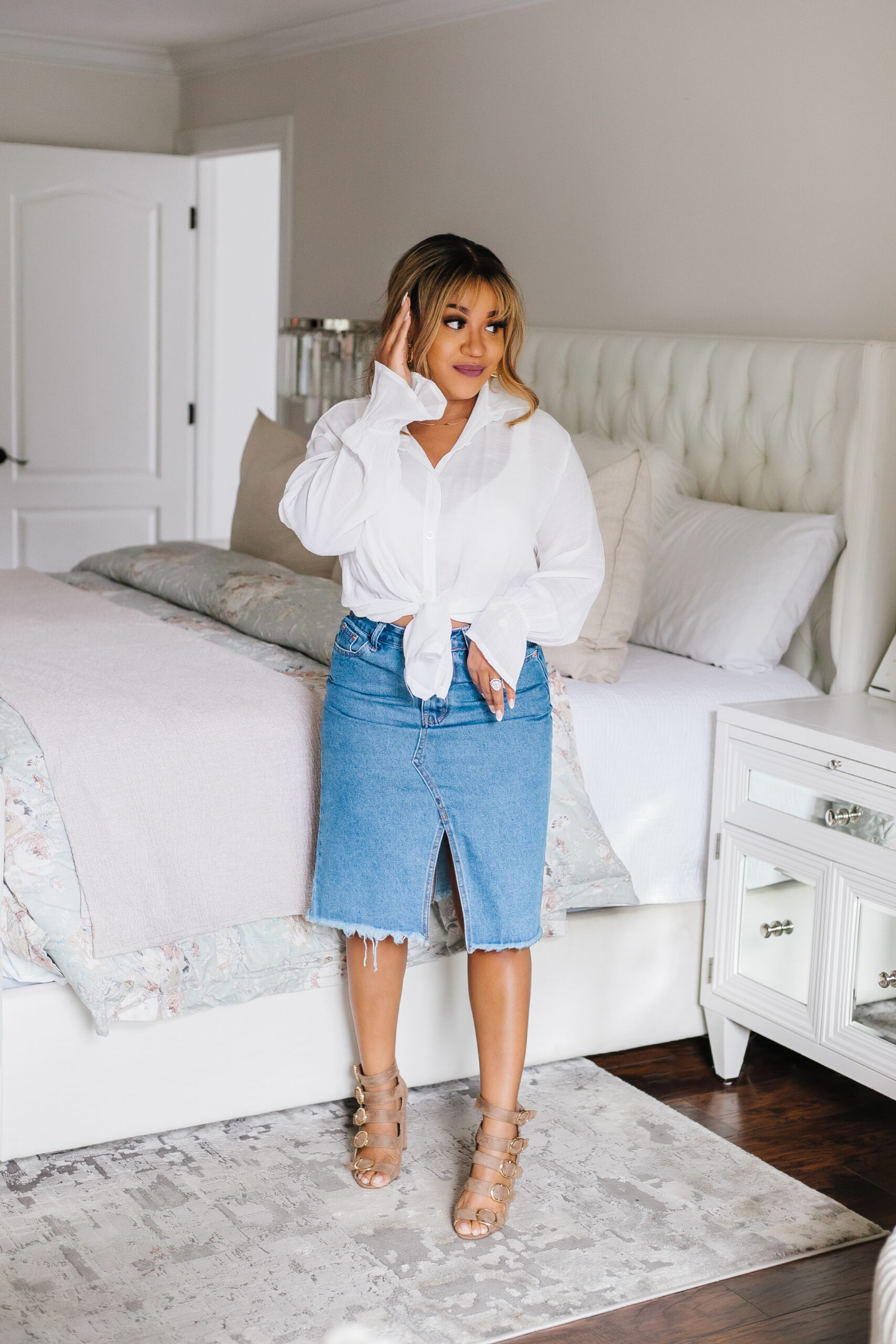 styling a denim skirt