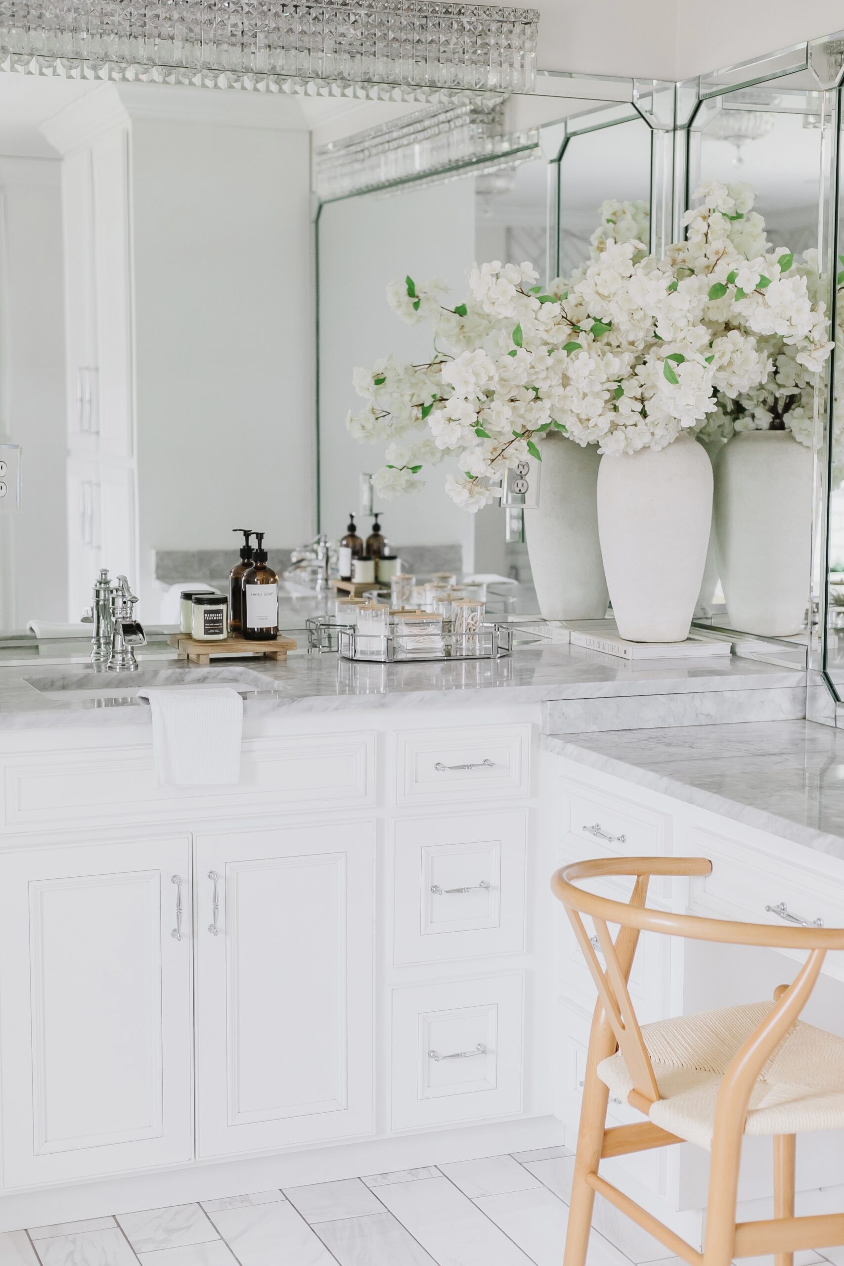 bathroom countertop decor ideas