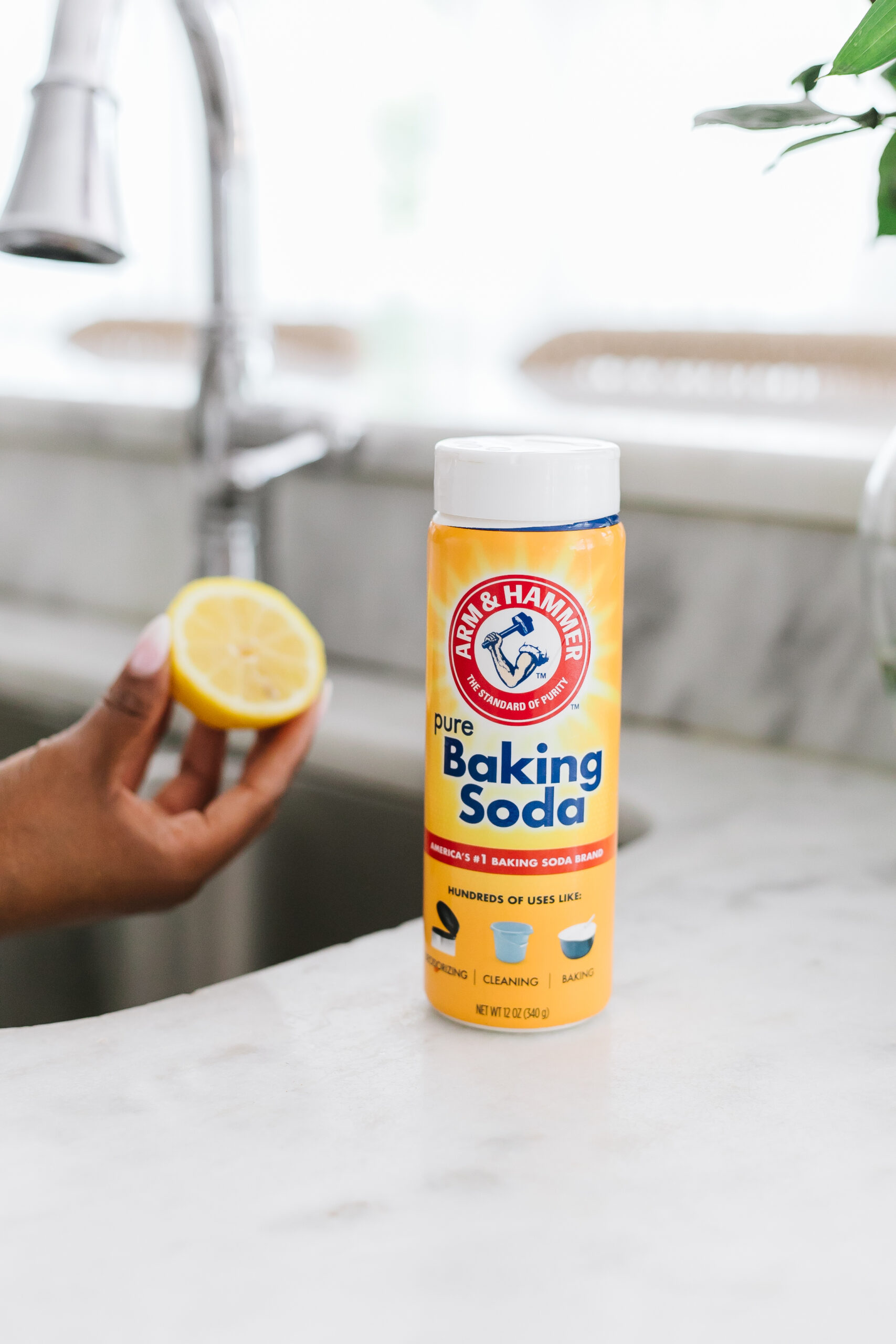 what to boil to make house smell good